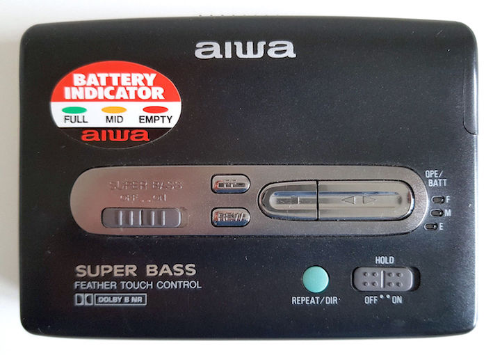 Aiwa-HS-PX347s.jpg