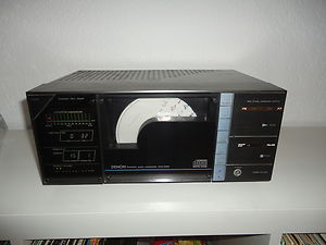 Denon DCD-2000.jpg