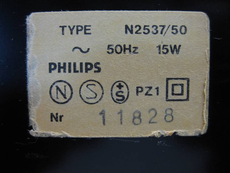 Philips N2537 9.jpg