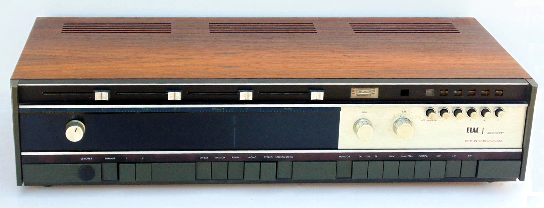 Elac 4000 T-1.jpg