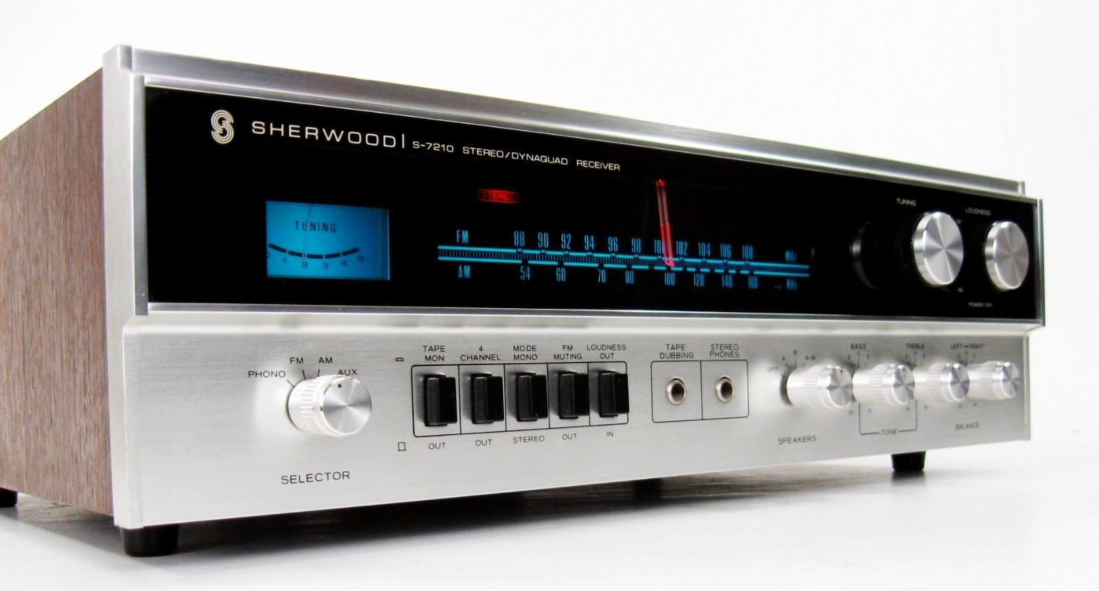 Sherwood S-7210-1.jpg