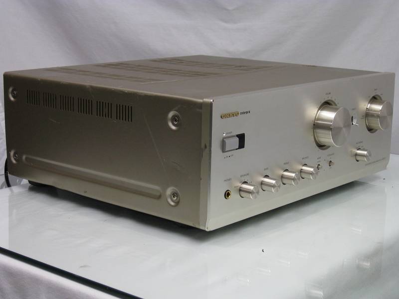 Onkyo A-9711 2.jpg