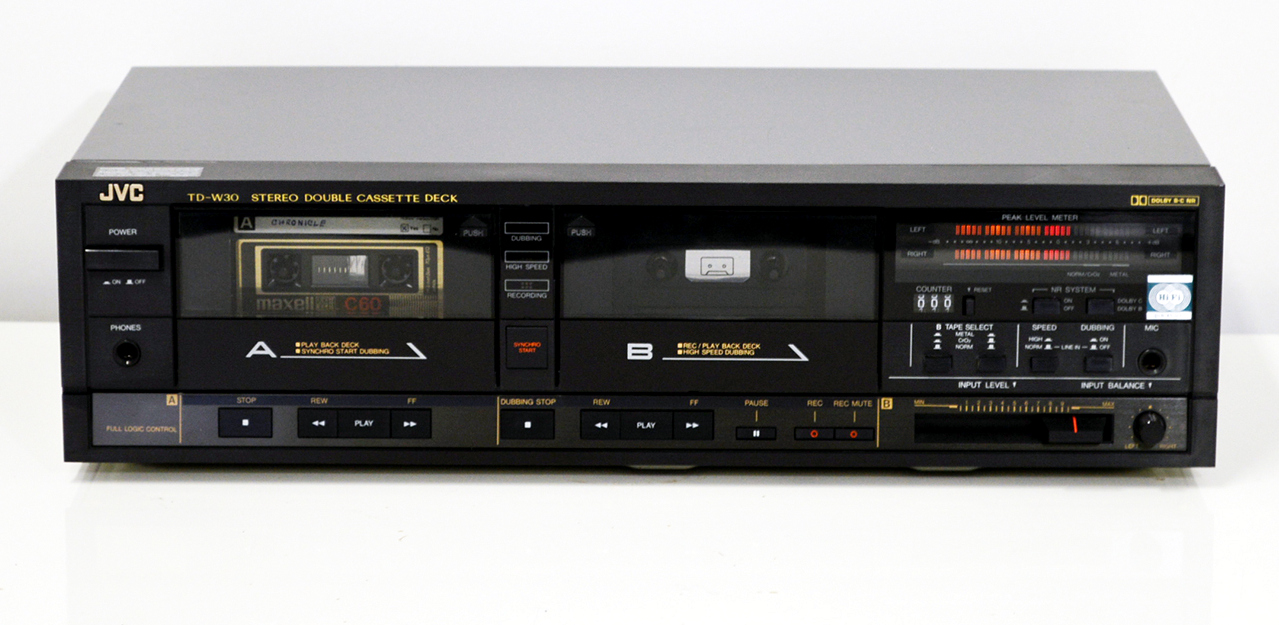 JVC TD-W 30-1.jpg