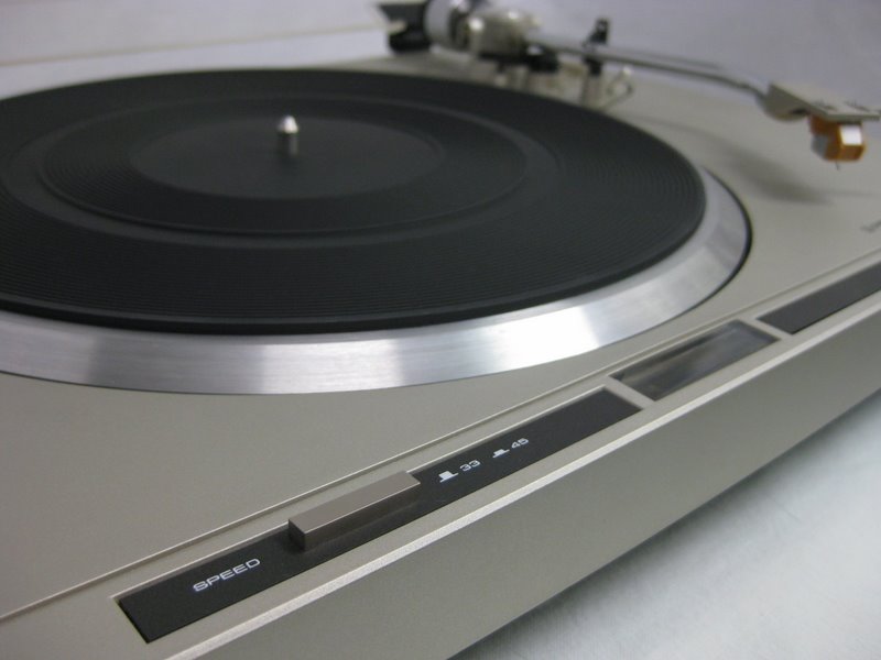 Pioneer PL-300 6.jpg