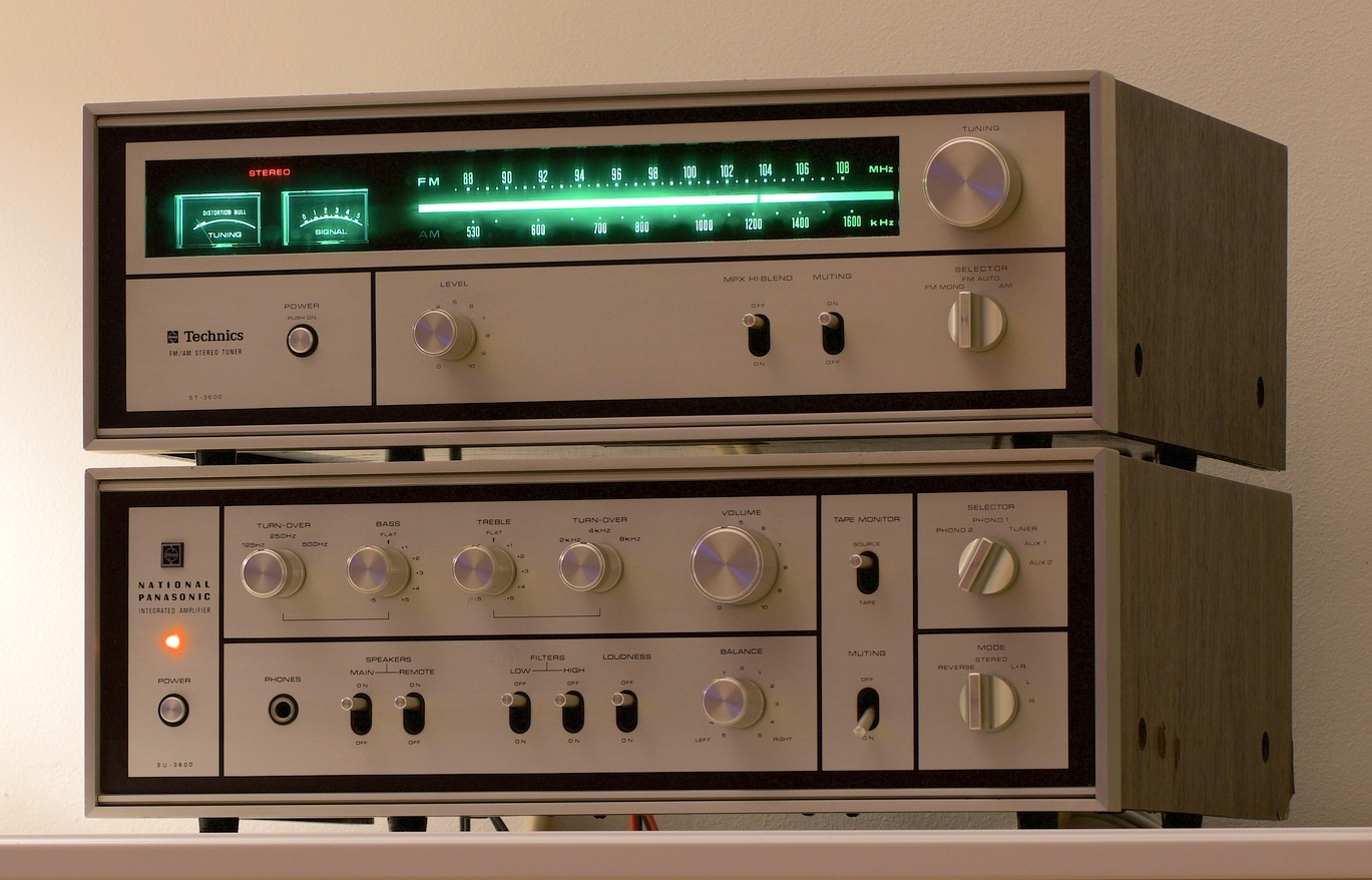 Technics SU-ST-3600-1.jpg