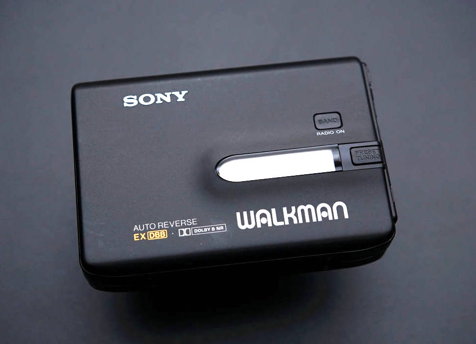 Sony WM-FX-70-1991.jpg