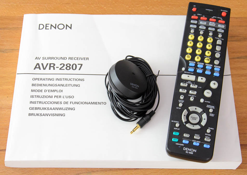 Denon AVR-2807-accessories.jpg