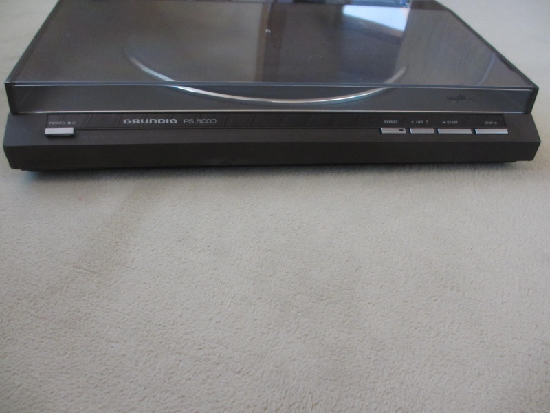 800px-Grundig_6000_II_IMG_5925-II.JPG