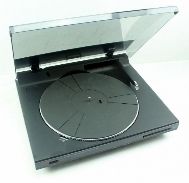 Datei:Luxman P-102-1987.jpg