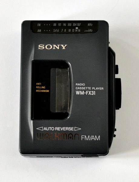 Datei:Sony WM-FX 31-1992.jpg
