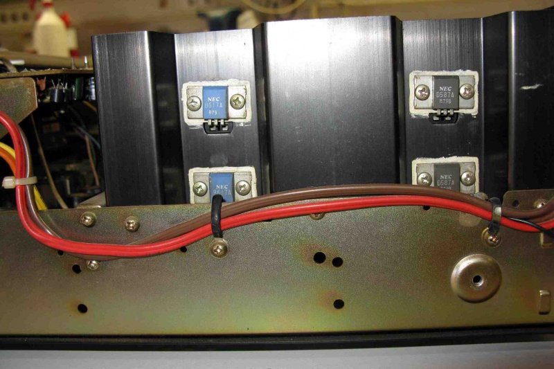 Datei:Pioneer SA8500II - 003.jpg