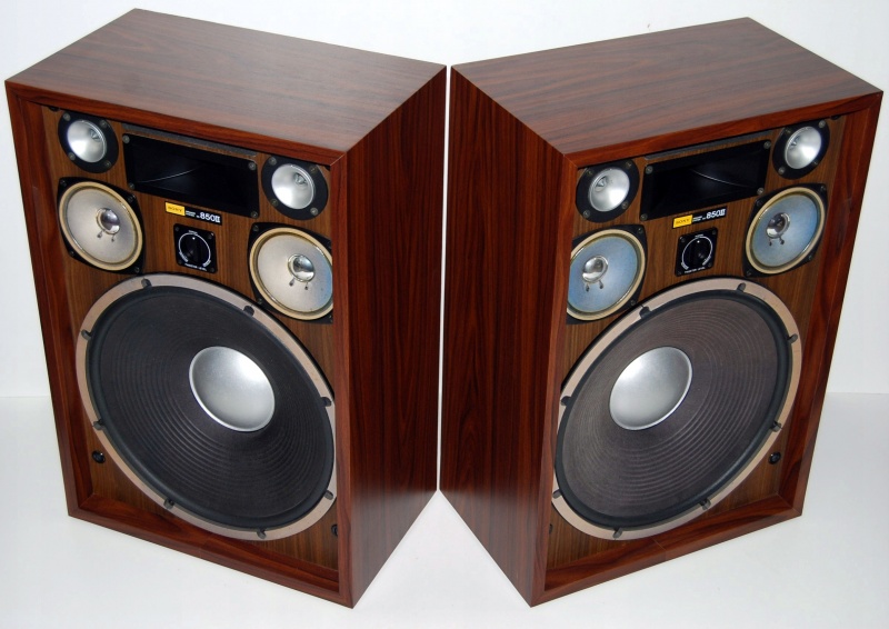 Datei:Sony SS-850 II-1.jpg