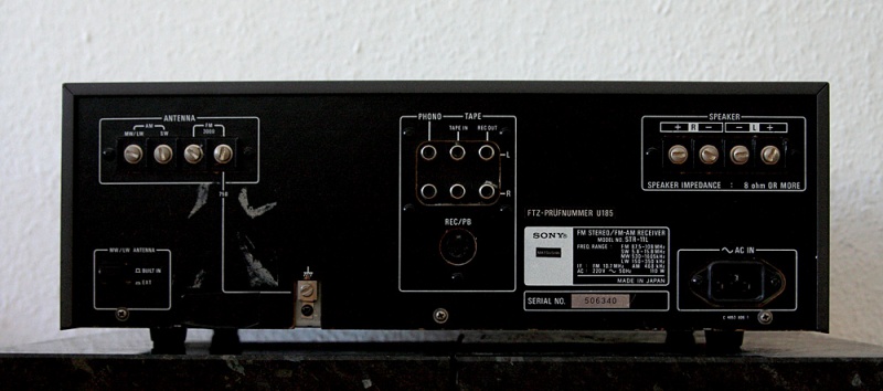 Datei:Sony str 11l back.jpg