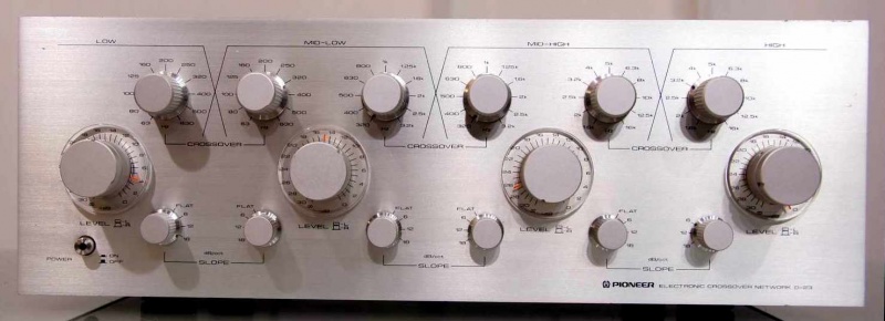 Datei:Pioneer D 23-2.jpg