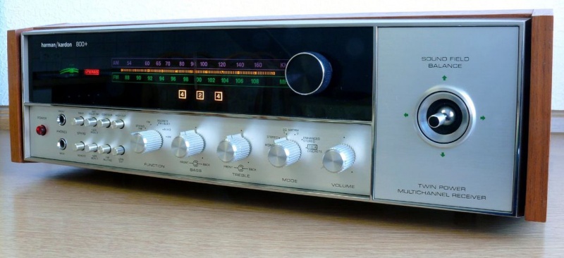 Datei:Harman Kardon 800+1.jpg