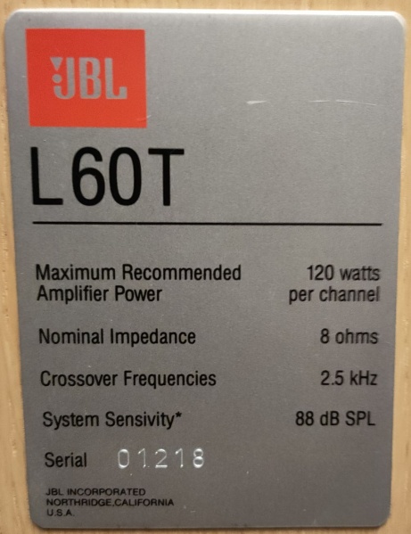Datei:JBL L60T Label.jpg